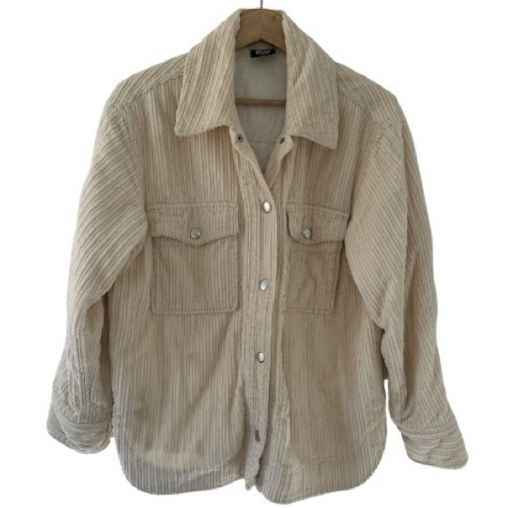 Urban Outfitters Cream Corduroy Quilted Jacket XS Small Oversized Shacket